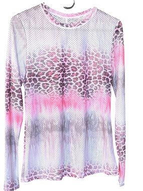 Women's Sofibella long sleeve top for active sports in a pink panther pattern.